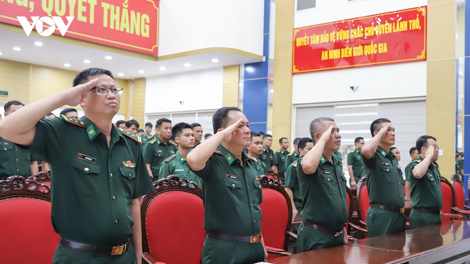 Lực lượng vũ trang Quảng Ninh và Bạch Long Vĩ tiễn biệt Tổng Bí thư, hứa vững vàng bảo vệ Tổ quốc